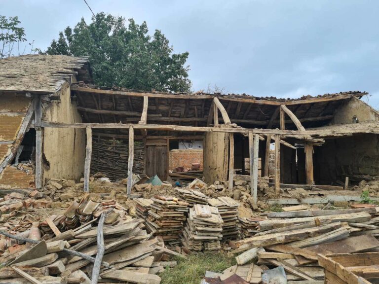 Demolition of houses in Solnik started